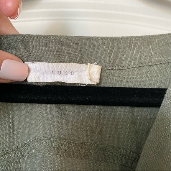 Bundle of 2 Lush Woven Tunics - Picture 2 of 15